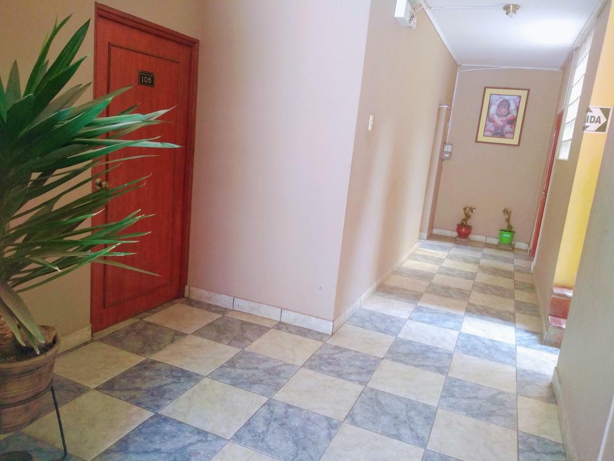 Casa Blanca Hospedaje Huamancaca Экстерьер фото