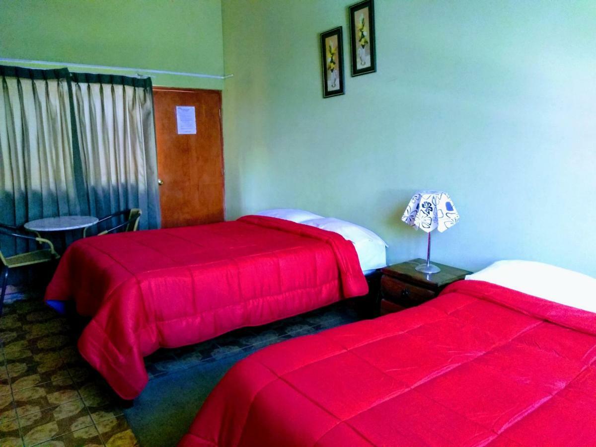 Casa Blanca Hospedaje Huamancaca Номер фото