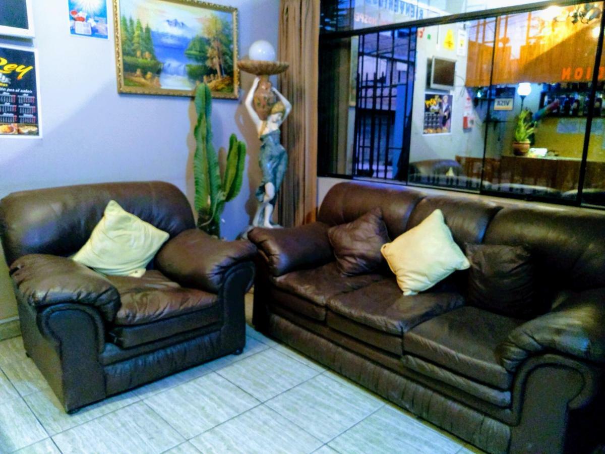 Casa Blanca Hospedaje Huamancaca Экстерьер фото