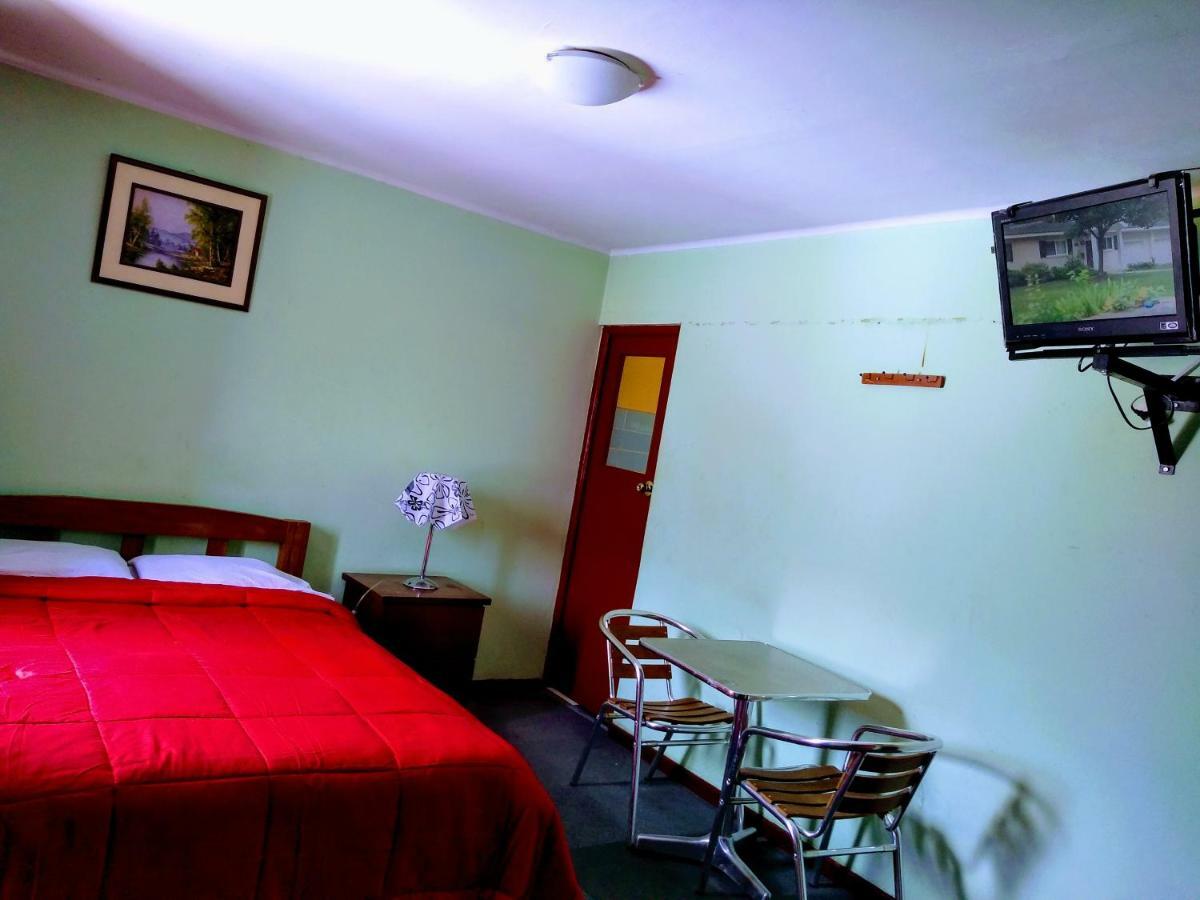Casa Blanca Hospedaje Huamancaca Экстерьер фото