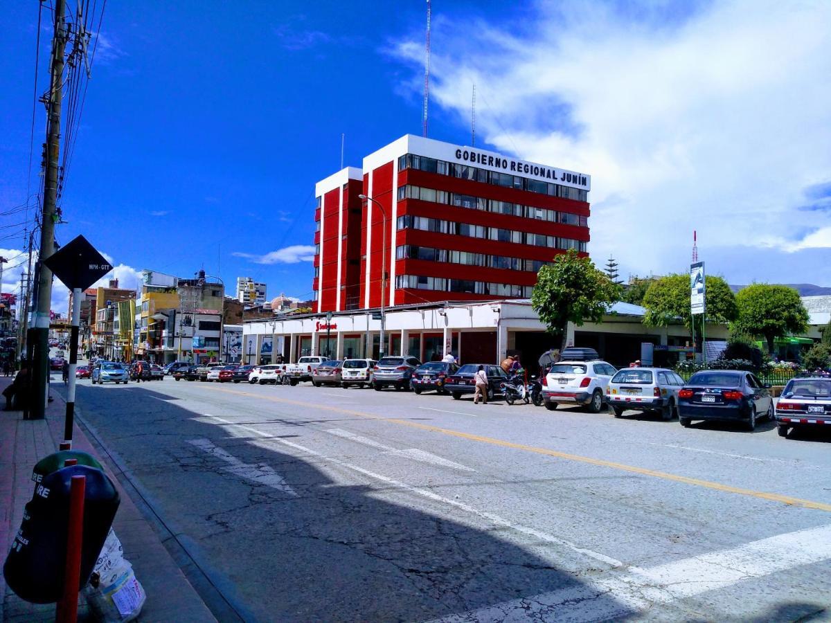 Casa Blanca Hospedaje Huamancaca Экстерьер фото