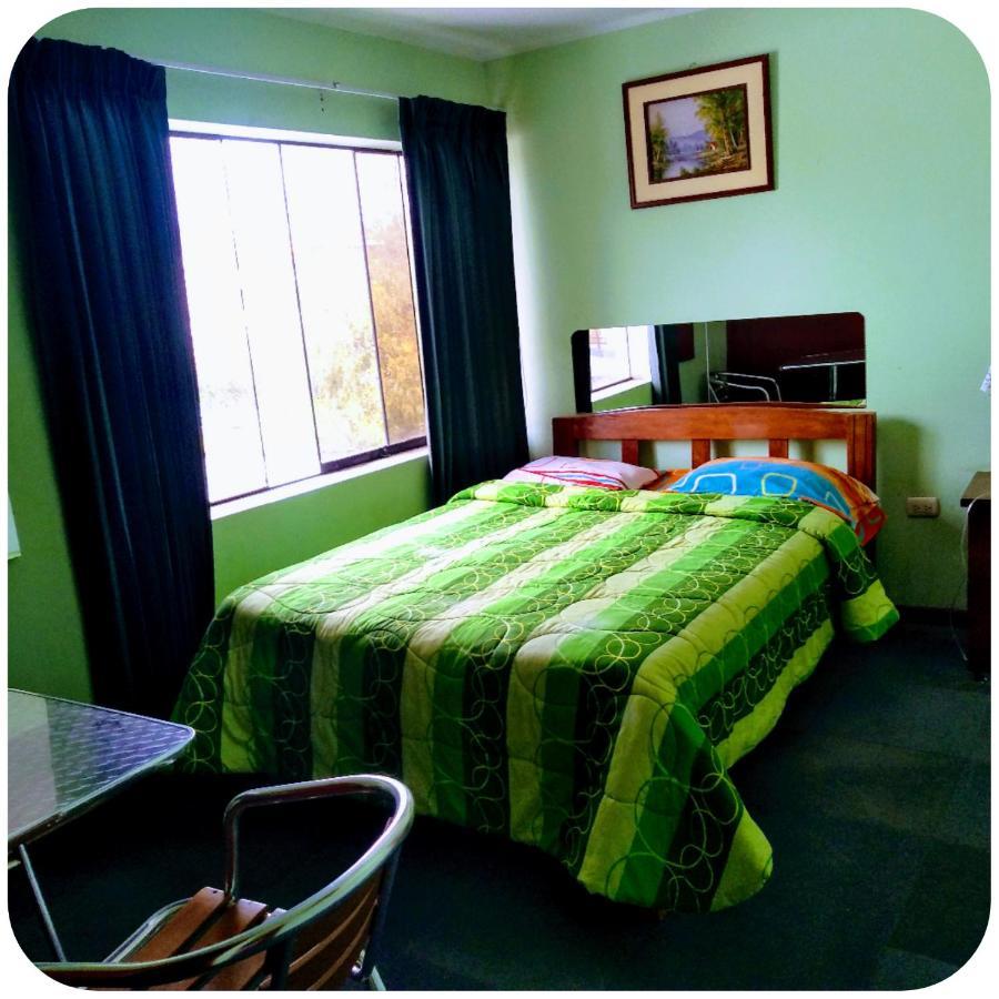 Casa Blanca Hospedaje Huamancaca Экстерьер фото